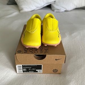 Brand new Nike JR vapor 15 club